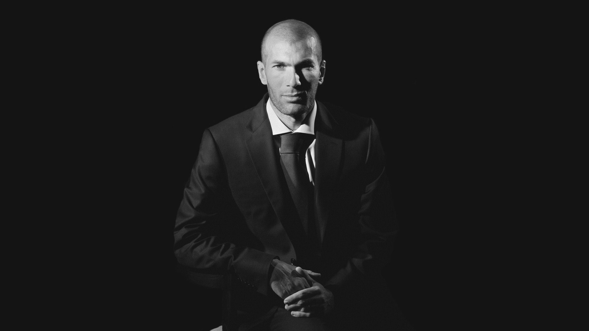 开云FIFA-2026世界杯C组惊现神迹，英格兰横扫卡塔尔，梅西独造三球全场封神